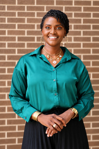 Sarah  Makanjuola