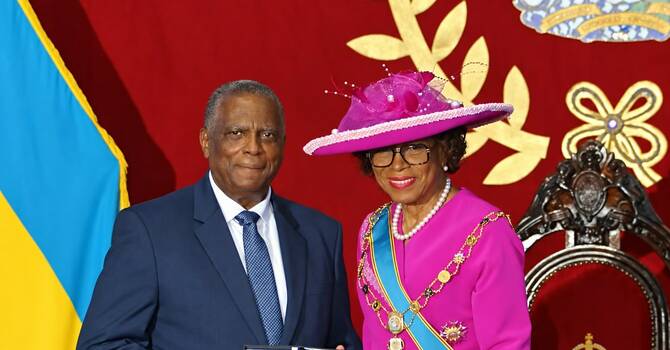 Regional Bishop for Eastern Canada Receives the Order of Bahamas Companion Award  image