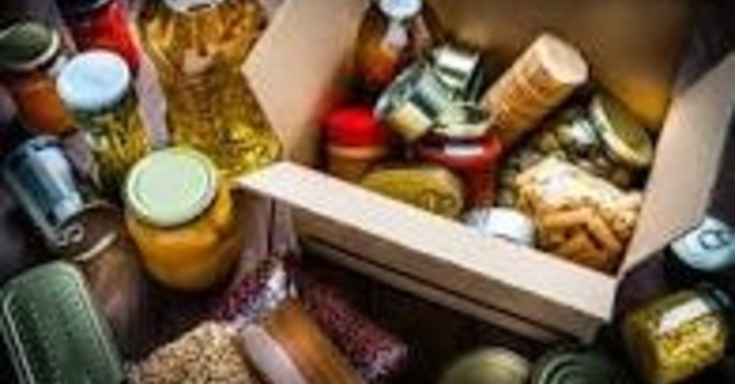 HOLIDAY BASKETS FOOD COLLECTION