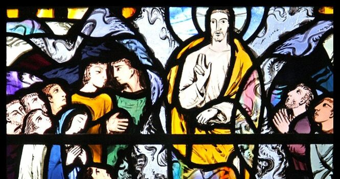 Sunday Eucharist & Digital Worship Links