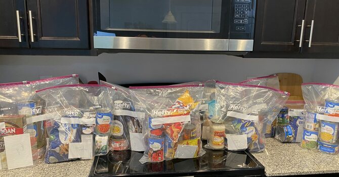 Ideas for "Dinner on Us" - Meals in a Bag 